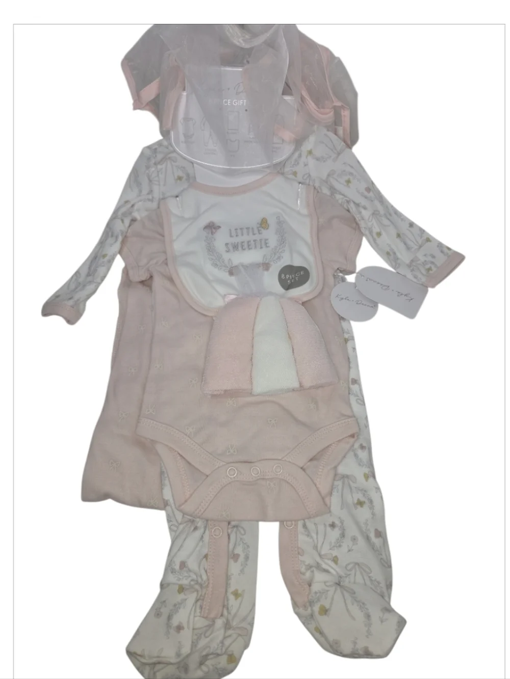 Kyle & Deena 8 Piece Baby Girl Gift Set 6-9 Months NEW